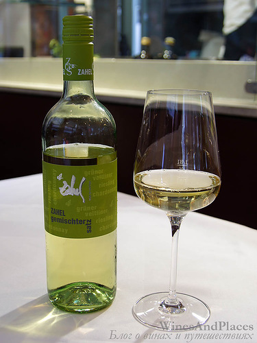 фото Zahel Gemischter Satz Цахель Гемиштер Затц Австрия вино белое