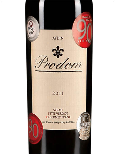 фото Prodom Syrah-Petit Verdot-Cabernet Franc Продом Сира-Пти Вердо-Каберне Фран Турция вино красное
