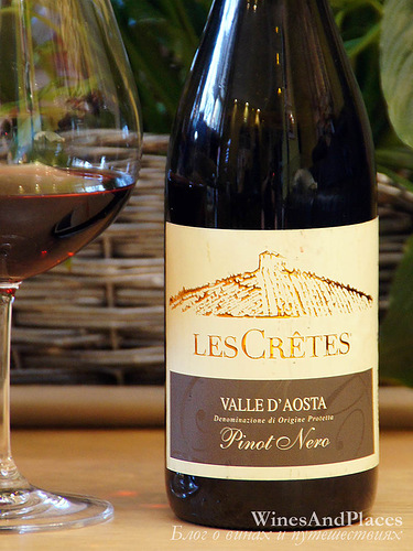 фото Les Cretes Pinot Nero Valle-d’Aosta DOC Ле Крет Пино Неро Валле д'Аоста ДОК Италия вино красное