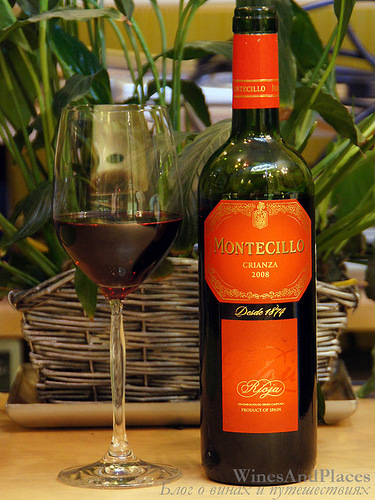 фото вино Montecillo Crianza Rioja DOC 