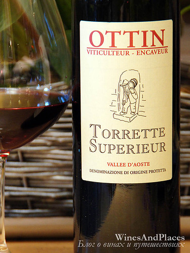 фото Ottin Torrette Superieur Valle-d’Aosta DOP Оттен Торретте Супериур Валле д'Аоста ДОП Италия вино красное