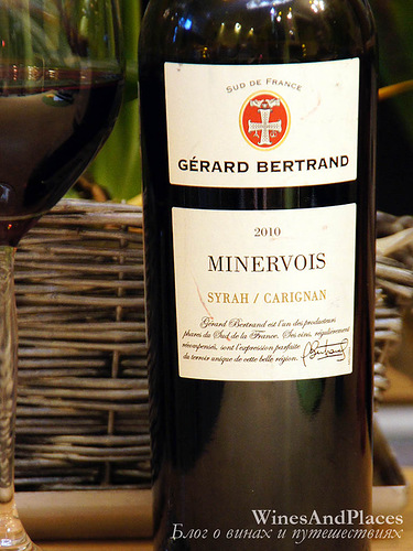 фото Gerard Bertrand Syrah-Carignan AOC Minervois Жерар Бертран Сира-Кариньян Минервуа АОС Франция вино красное