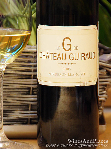 фото Le G de Chateau Guiraud Blanc Sec AOC Bordeaux ле Ж де Шато Гиро Блан АОС Бордо Франция вино белое